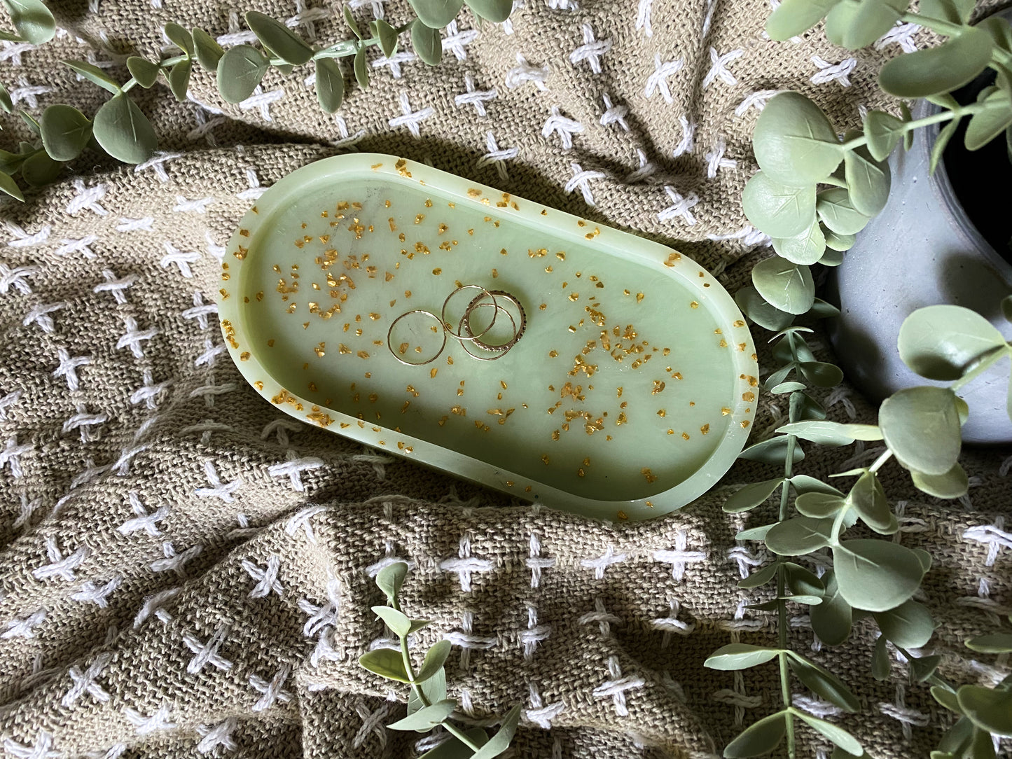 Trinket Tray | Resin | Resin Art | Jewelry dish | Custom | Decor